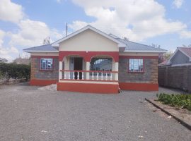 Newly built spacious three bedrooms Bungalow for sale in Kitengela